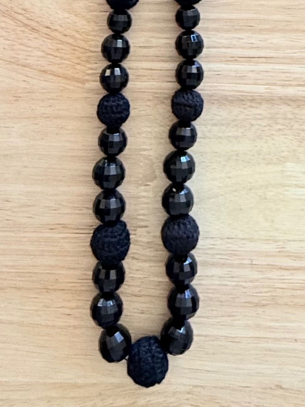 Vintage Black Beaded Long Necklace - Picture 4 of 6